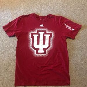 UNISEX INDIANA UNIVERSITY T-Shirt